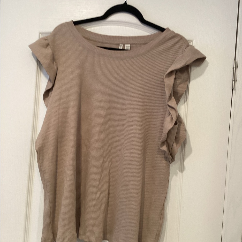 Cato Beige Ruffle Sleeve Blouse size18/20W BNWT